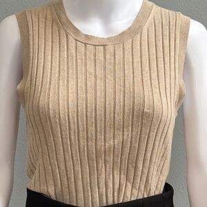Banana Republic Beige Ribbed Sleeveless Tank Top – Size Medium